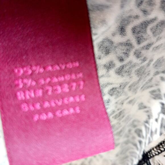 212 Collection Drape Neck Long Sleeve Top - Picture 6 of 7